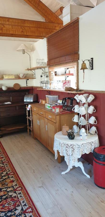 Woodstock B & B Studios Balsta Экстерьер фото