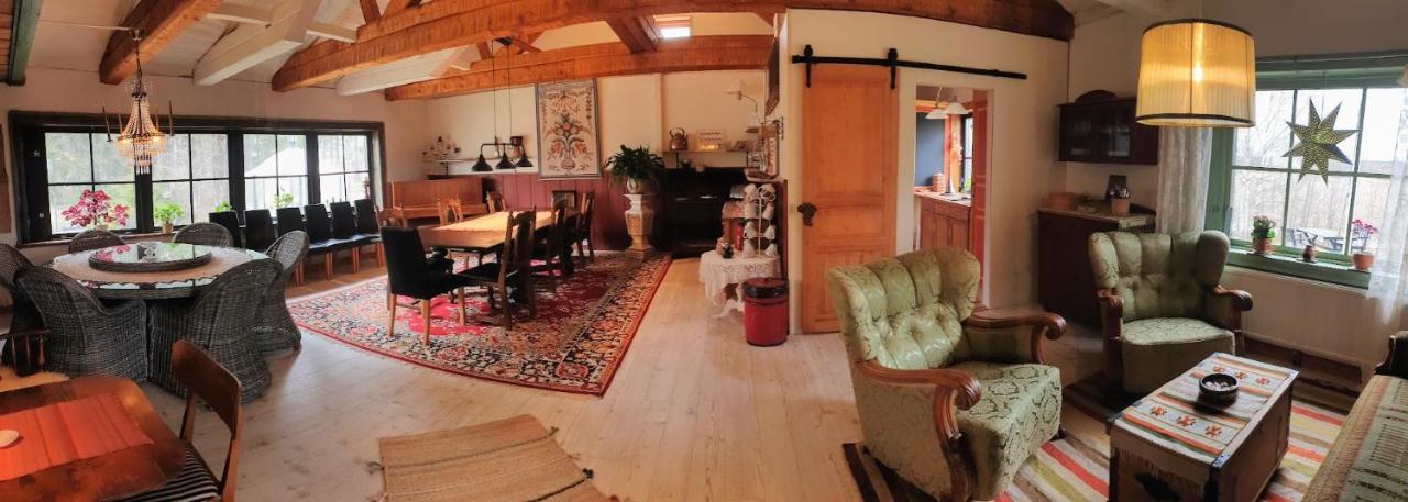 Woodstock B & B Studios Balsta Экстерьер фото