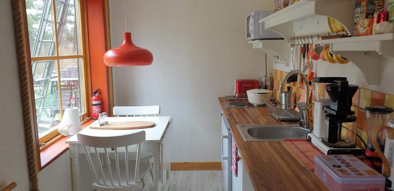 Woodstock B & B Studios Balsta Экстерьер фото