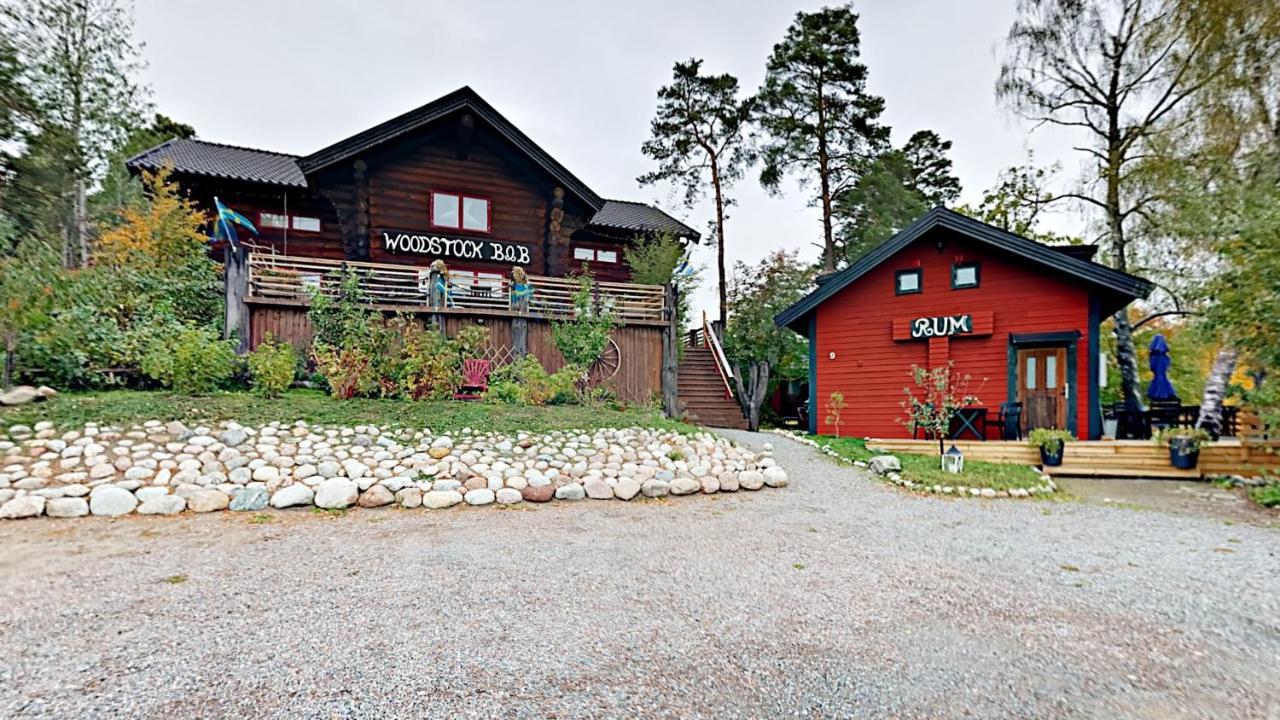 Woodstock B & B Studios Balsta Экстерьер фото