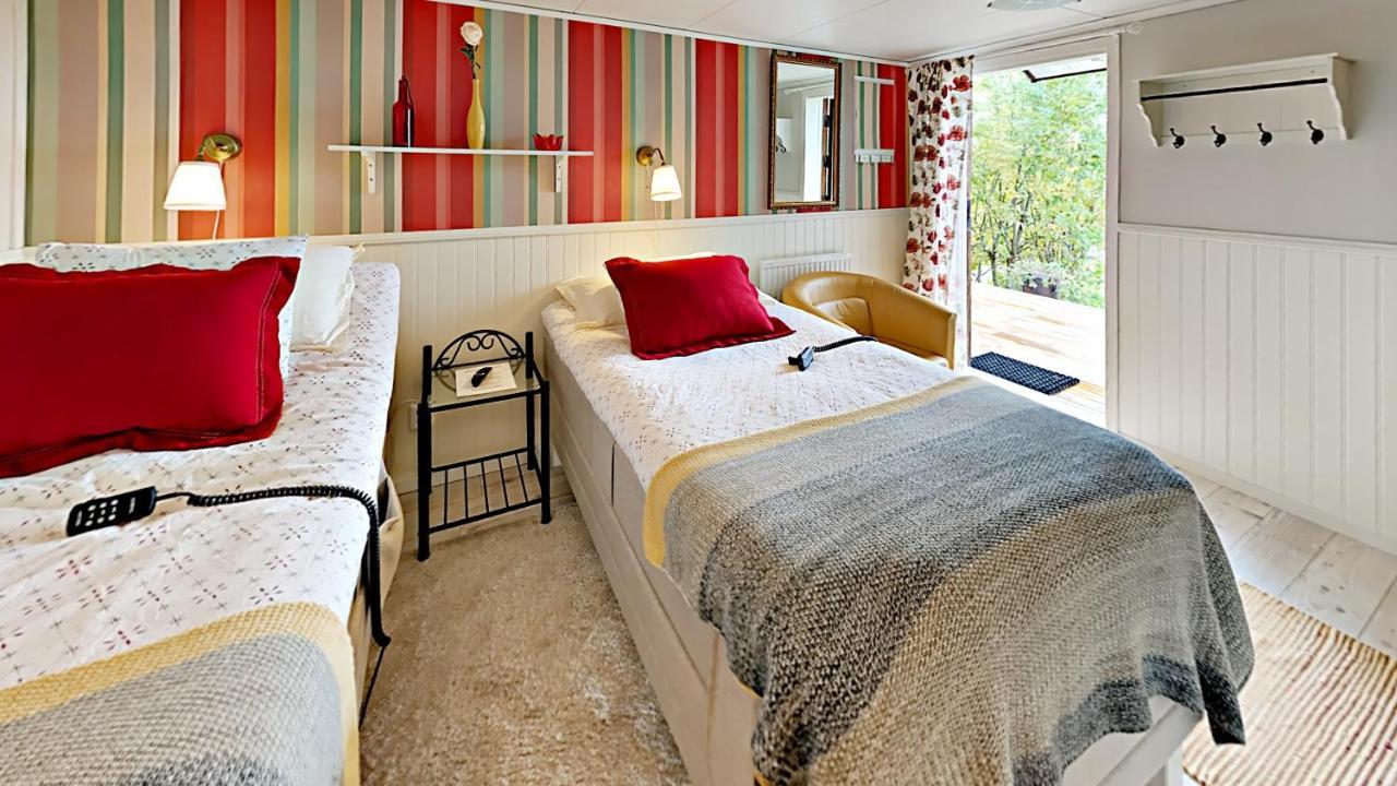 Woodstock B & B Studios Balsta Экстерьер фото